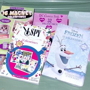 5x Boxes Of Valentine Cards DC Girls, Frozen, Pets, I Spy, Magnets - Poster Etc.